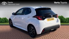 Toyota Yaris 1.5 Hybrid Design 5dr CVT Hybrid Hatchback